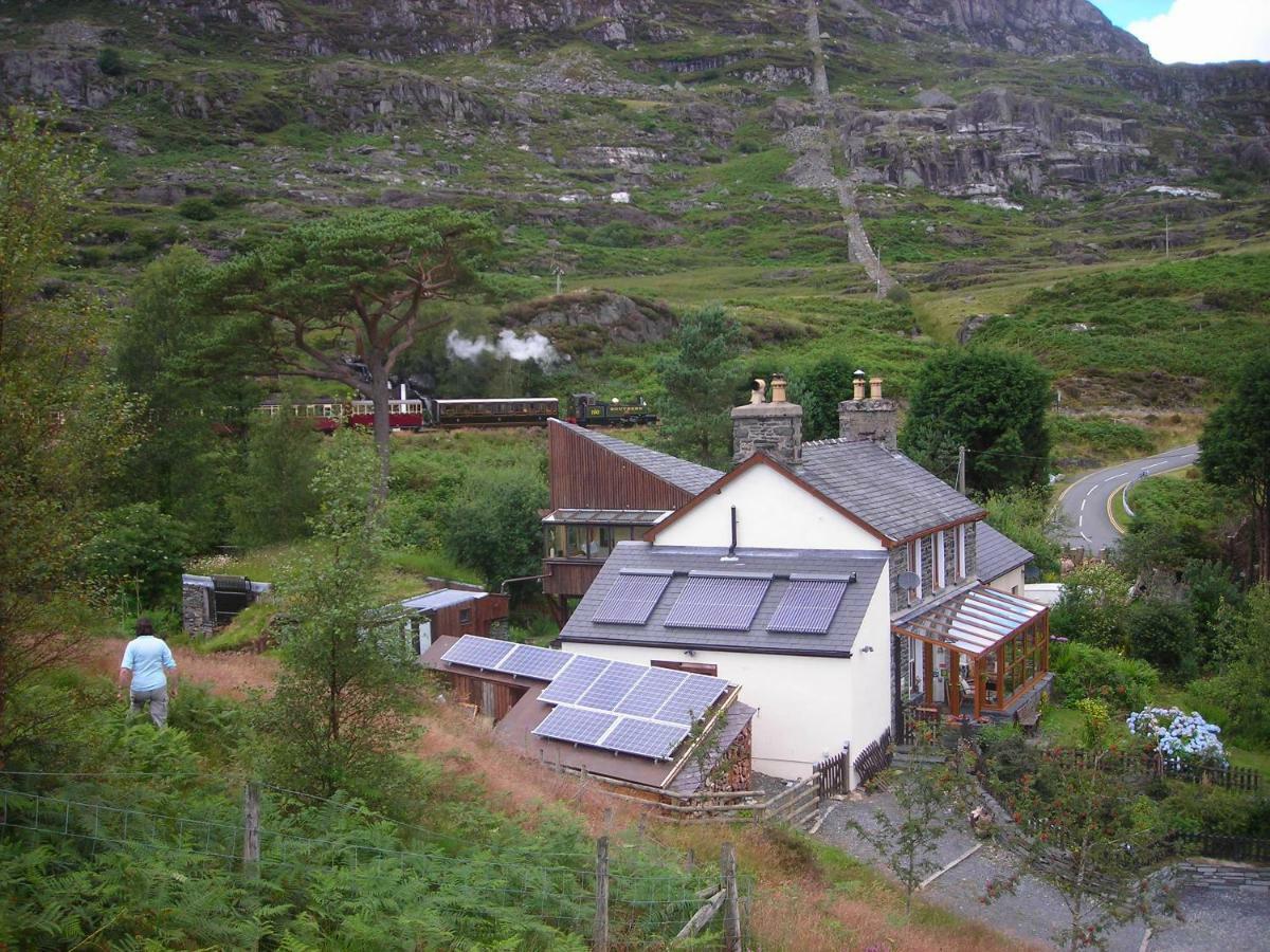 Bryn Elltyd Eco House Country house